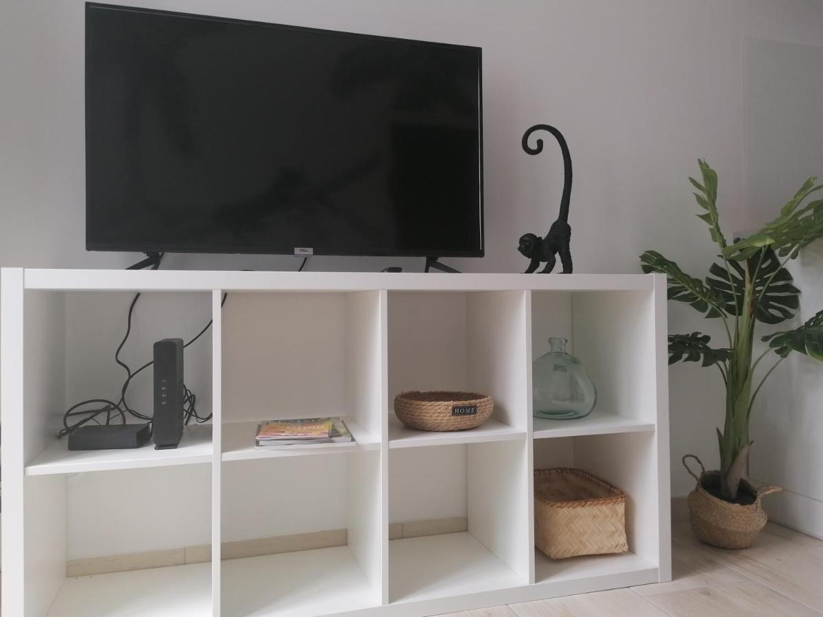 Le Manut, Charme Et Confort Дижон Екстериор снимка